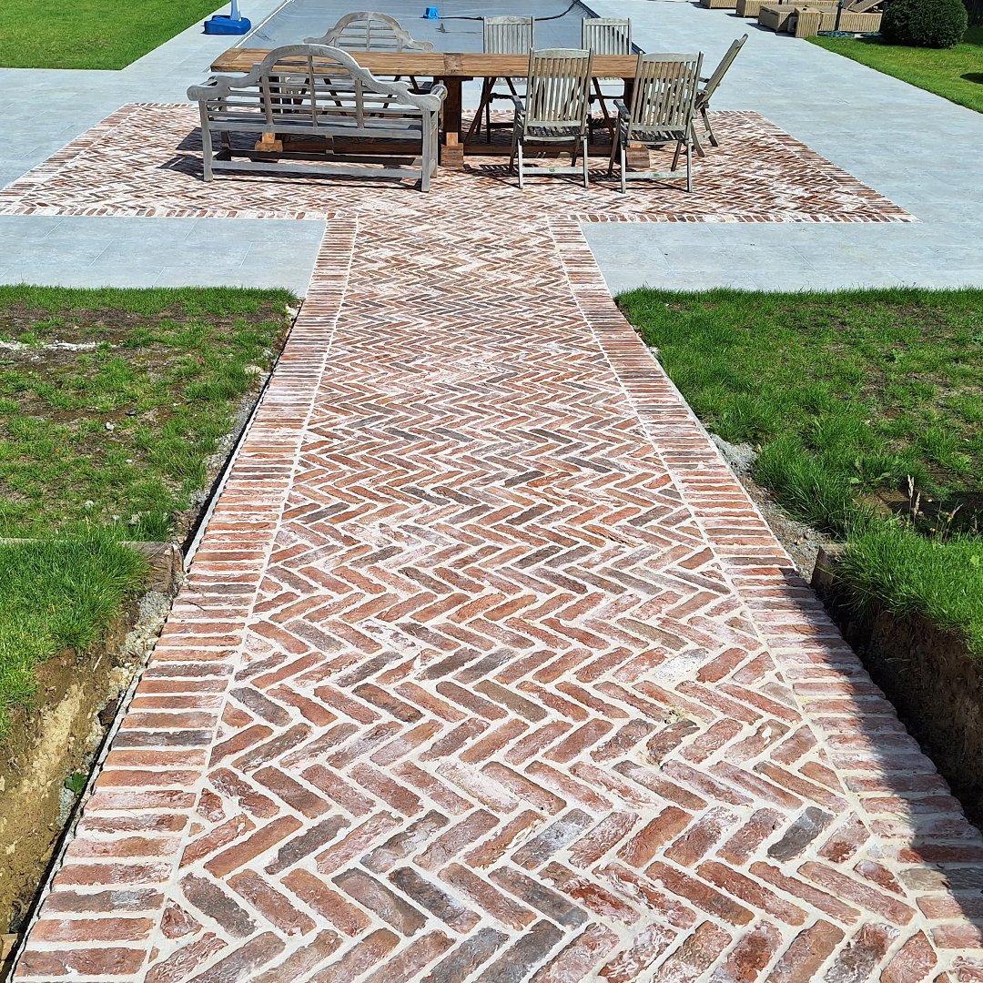 Brick Slip Flooring | Creating a brick floor – Page – The Brick Tile ...